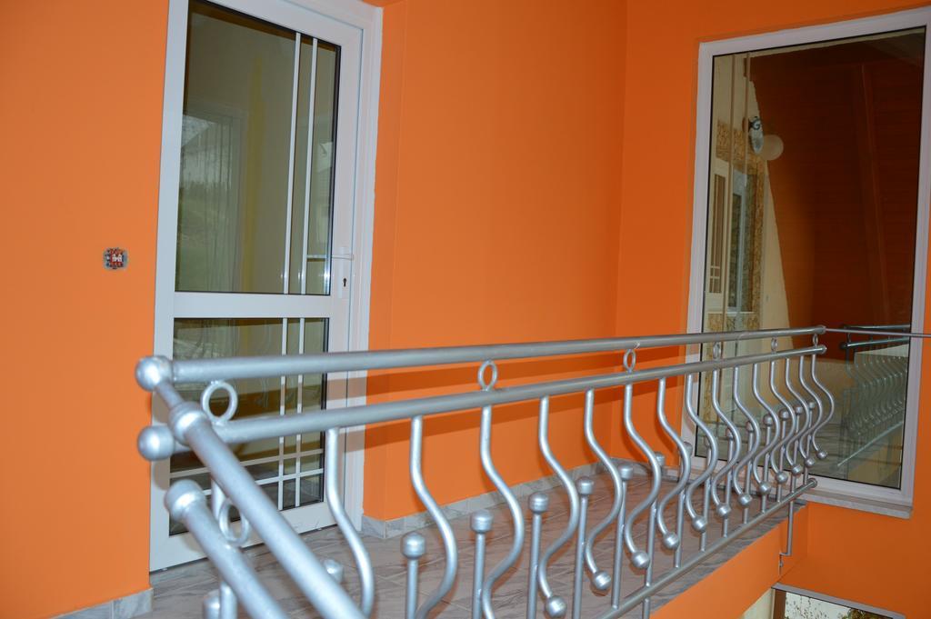 Kristaly Apartman Bed and Breakfast Hévíz Buitenkant foto