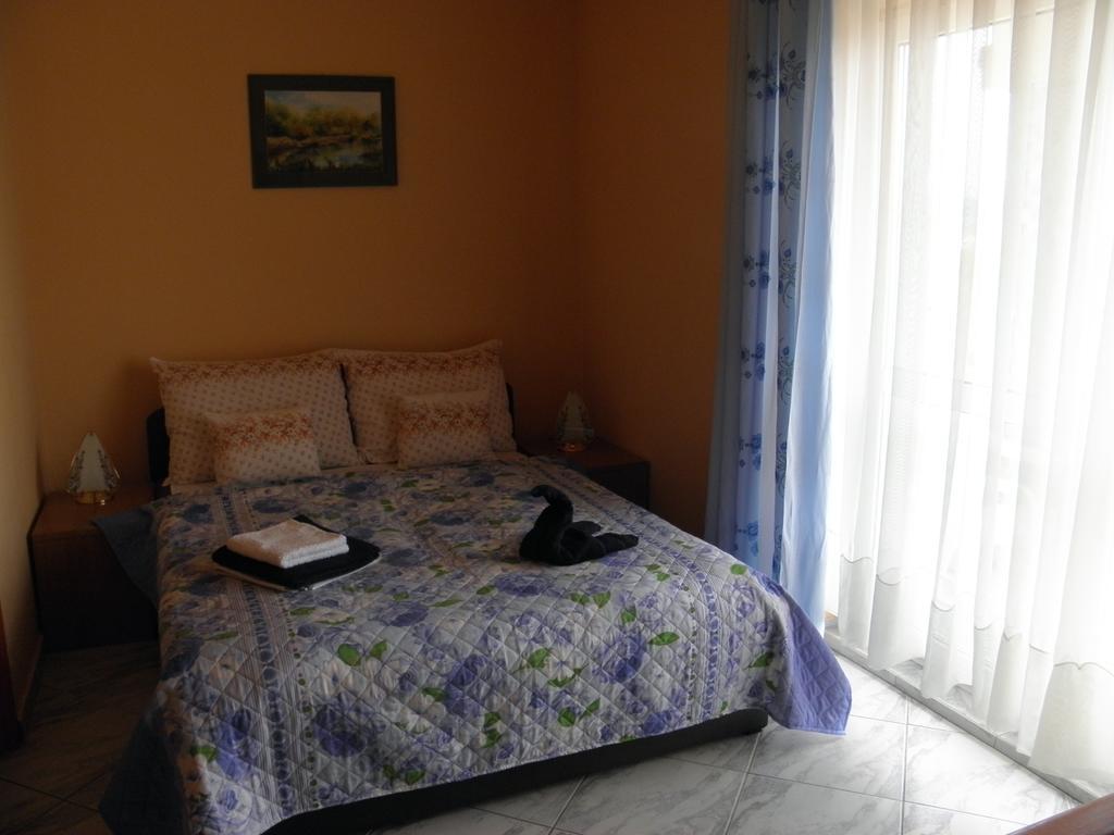 Kristaly Apartman Bed and Breakfast Hévíz Buitenkant foto
