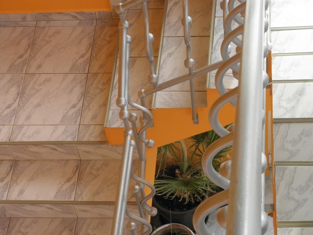 Kristaly Apartman Bed and Breakfast Hévíz Buitenkant foto