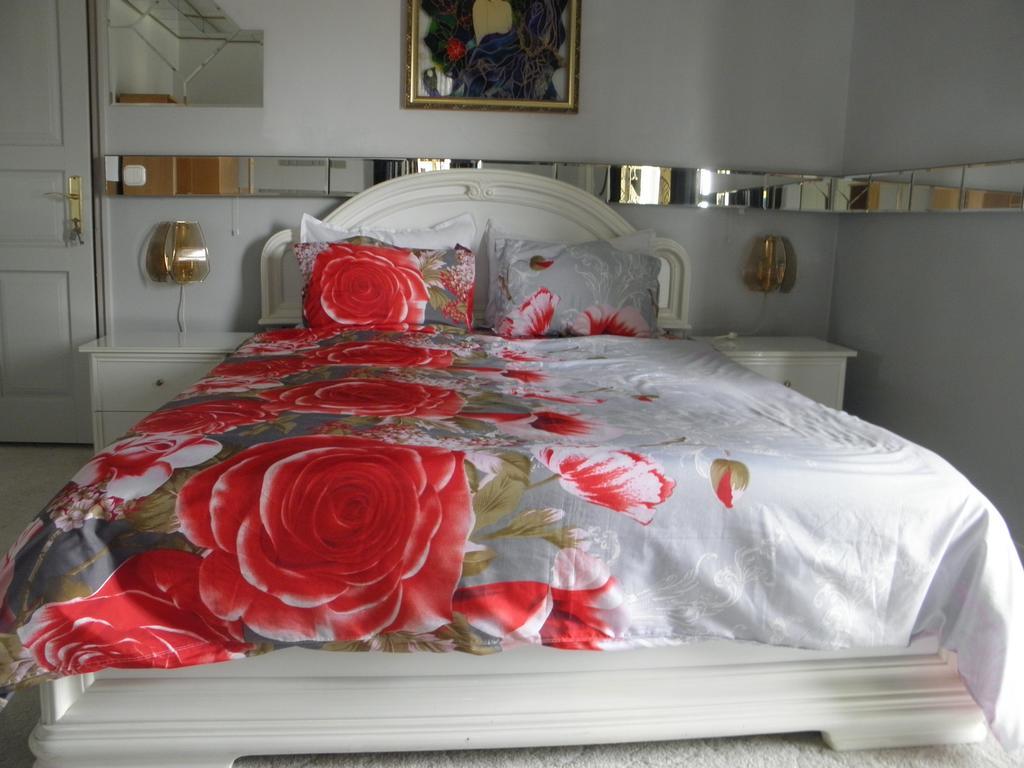 Kristaly Apartman Bed and Breakfast Hévíz Buitenkant foto