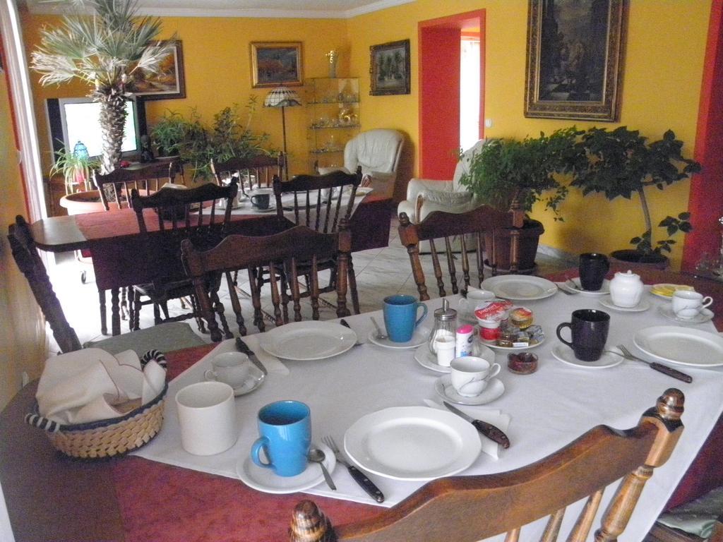 Kristaly Apartman Bed and Breakfast Hévíz Buitenkant foto