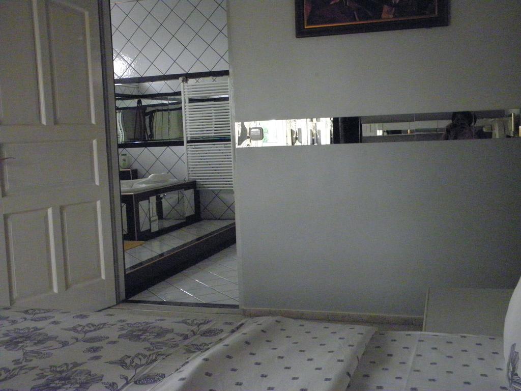 Kristaly Apartman Bed and Breakfast Hévíz Buitenkant foto